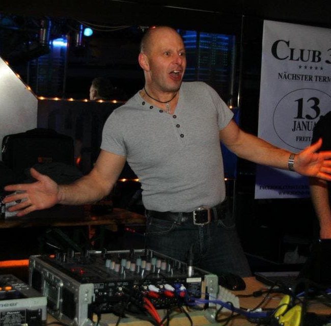 Foto von dem Hochzeits-DJ in Bayern, DJ Mister Music